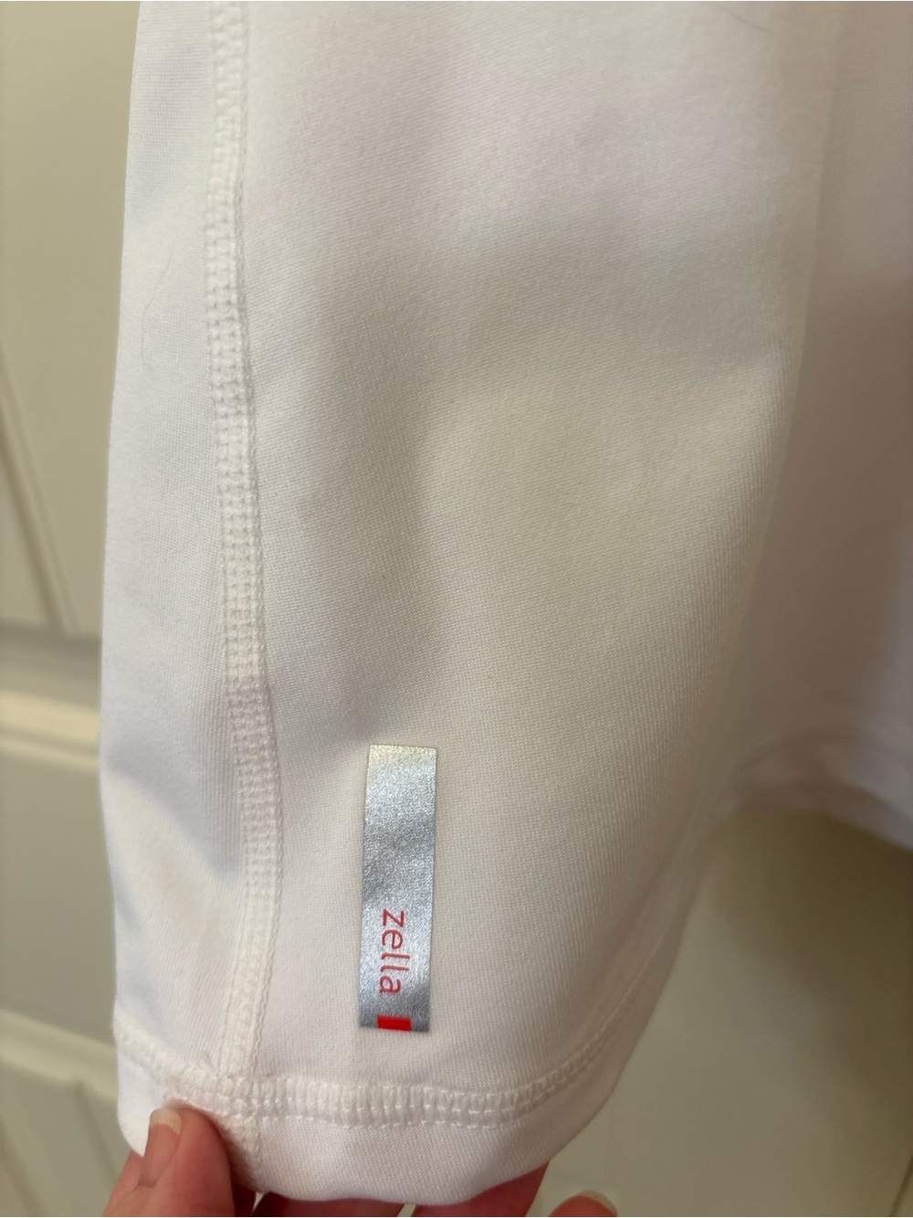 Zella Athletic Tank Top Medium NWT White Pink Striped Built-In Bra Racerback - Picture 4 of 4